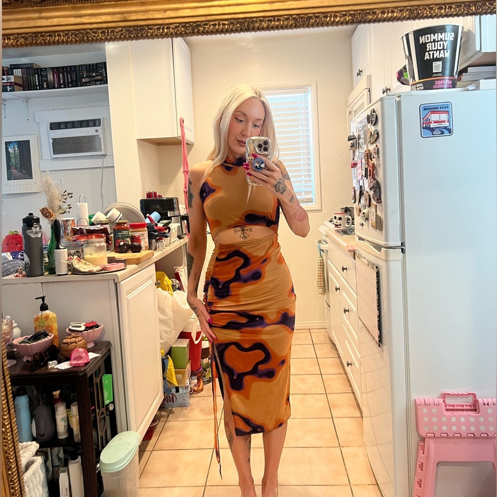 Pretty little thing lava print bodycon dress